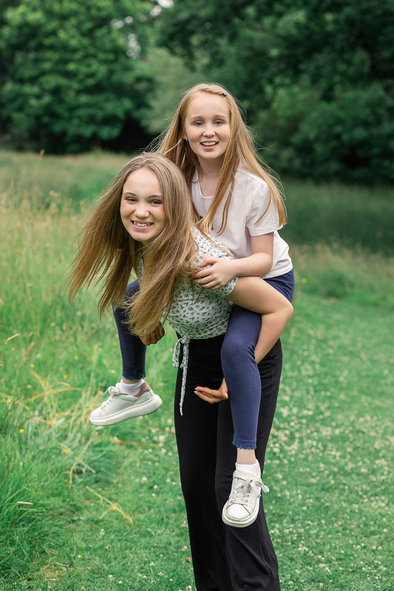 Outdoor Family & Children's Photoshoots | Skipton | Keighley | Ilkley | Leeds | Bradford | Yorkshire